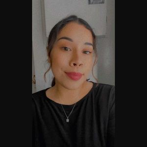 Meet your Posher, Karla